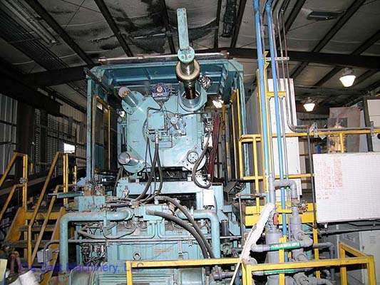 Detailed Pictures of Ube Squeeze Cast Die Casting Machine DCMP-1400