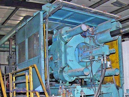 Detailed Pictures of Ube Squeeze Cast Die Casting Machine DCMP-1400