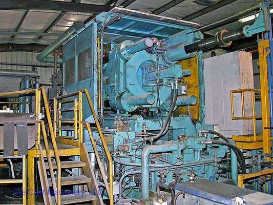 Detailed Pictures of Ube Squeeze Cast Die Casting Machine DCMP-1400