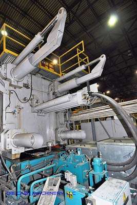 Detailed Pictures of Buhler Squeeze Cast Die Casting Machine DCMP-2004