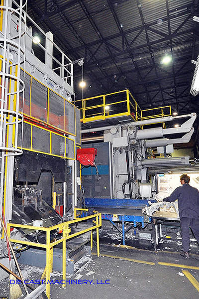 Detailed Pictures of Buhler Squeeze Cast Die Casting Machine DCMP-2004