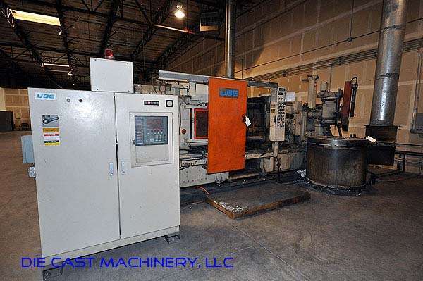 Detailed Pictures of Ube Cold Chamber Die Casting Machine DCMP-2204 Detailed Pictures of Ube Cold Chamber Die Casting Machine DCMP-2204