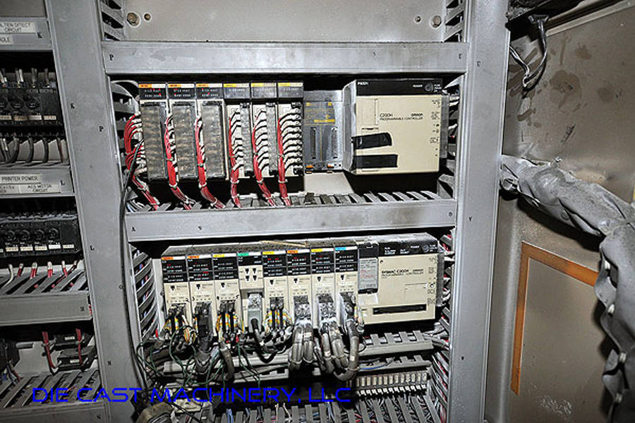 Detailed Pictures of Ube Cold Chamber Die Casting Machine DCMP-2204 Detailed Pictures of Ube Cold Chamber Die Casting Machine DCMP-2204