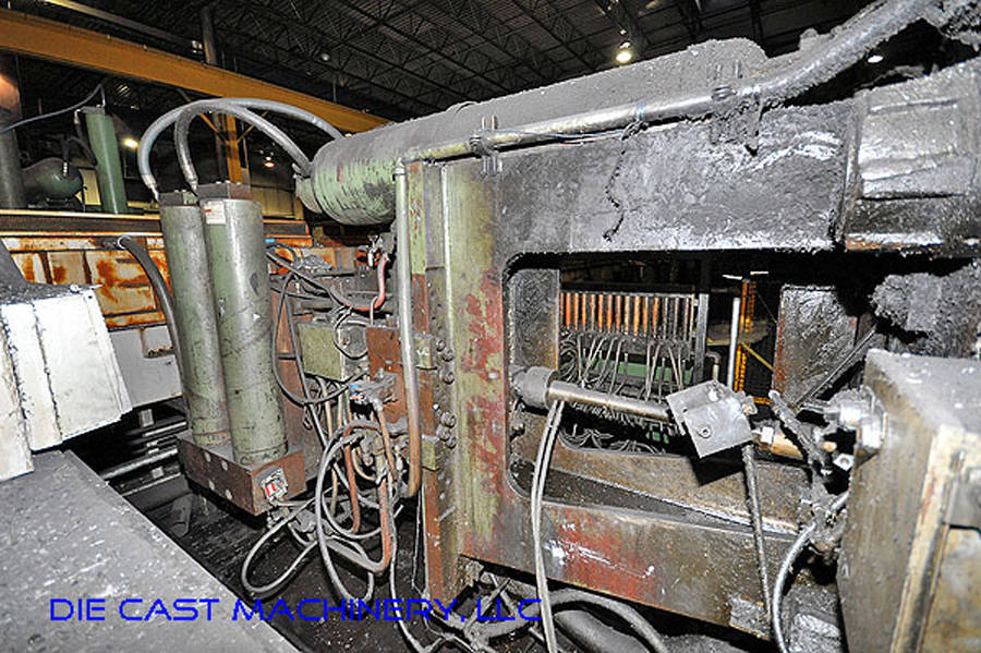 La Foto De HPM D-600-A Máquina de Fundición a Presión de Aluminio de Cámara Fría Horizontal En_Venta DCMP-2385