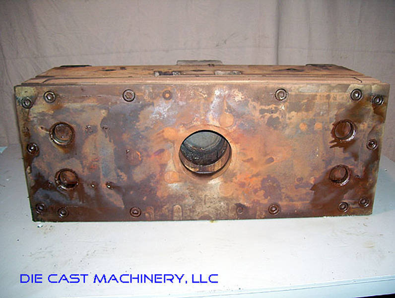 Detailed Pictures of DME Heavy Duty, Double Unit, Cold Chamber Aluminum master unit die holder DCMP-2406