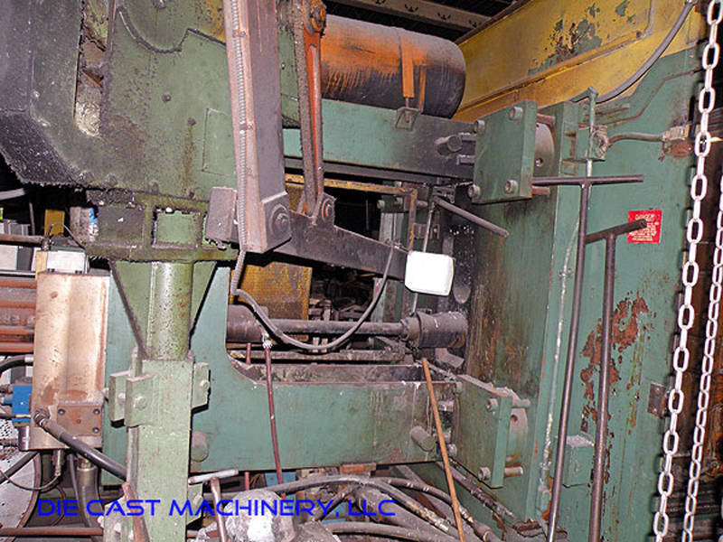 Detailed Pictures of Birch Cold Chamber Die Casting Machine DCMP-2500