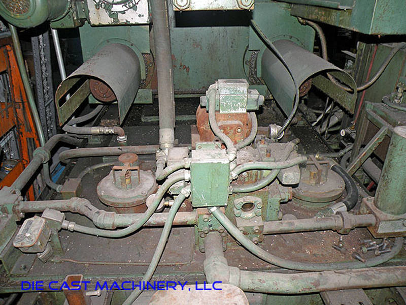 Detailed Pictures of Birch Cold Chamber Die Casting Machine DCMP-2500