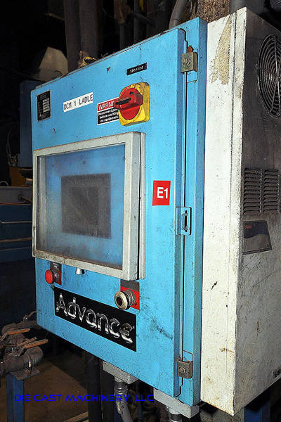 Imagen de Máquina de Fundición a Presión de Aluminio de Cámara Fría Horizontal En_Venta DCM-2546