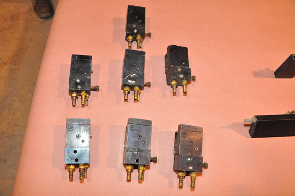 Detailed Pictures of Wollin Wollin Die Spray Manifold for Automated Reciprocator Sprayer DCMP-2780