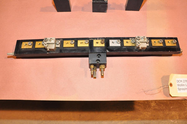 Image of Wollin Die Spray Manifold for Automated Reciprocator Sprayer For_Sale DCM-2780