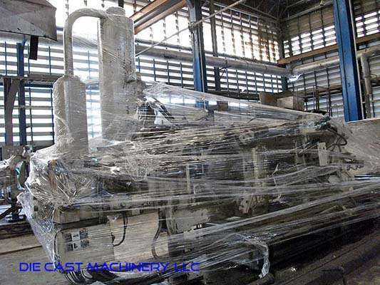 Detailed Pictures of Toshiba Cold Chamber Die Casting Machine DCMP-2906 Detailed Pictures of Toshiba Cold Chamber Die Casting Machine DCMP-2906