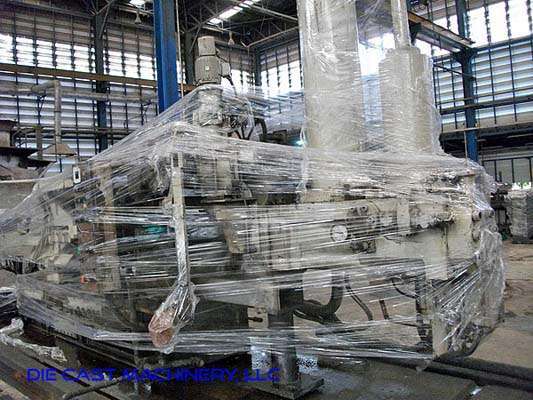 Detailed Pictures of Toshiba Cold Chamber Die Casting Machine DCMP-2906 Detailed Pictures of Toshiba Cold Chamber Die Casting Machine DCMP-2906