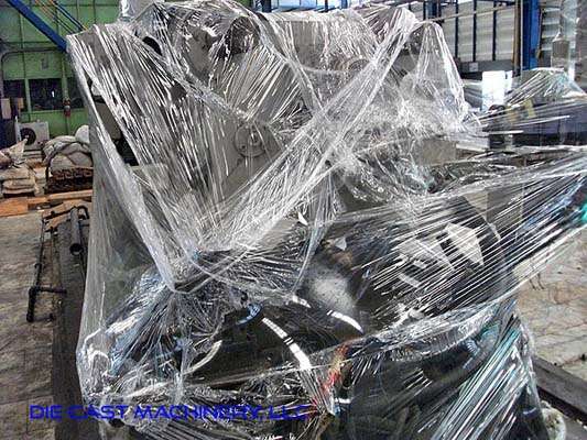 Detailed Pictures of Toshiba Cold Chamber Die Casting Machine DCMP-2906 Detailed Pictures of Toshiba Cold Chamber Die Casting Machine DCMP-2906