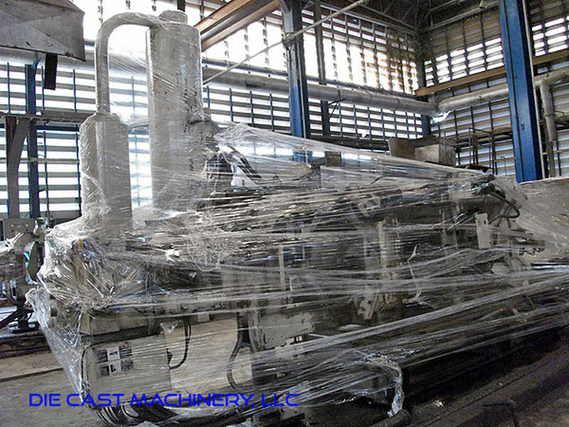 Detailed Pictures of Toshiba Cold Chamber Die Casting Machine DCMP-2906 Detailed Pictures of Toshiba Cold Chamber Die Casting Machine DCMP-2906