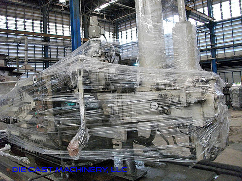 Detailed Pictures of Toshiba Cold Chamber Die Casting Machine DCMP-2906 Detailed Pictures of Toshiba Cold Chamber Die Casting Machine DCMP-2906