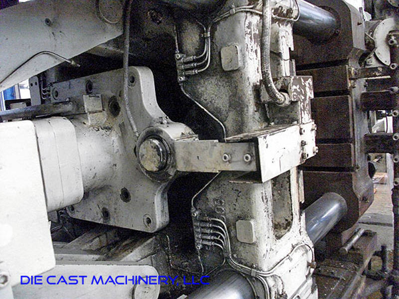 Detailed Pictures of Toshiba Cold Chamber Die Casting Machine DCMP-2906 Detailed Pictures of Toshiba Cold Chamber Die Casting Machine DCMP-2906