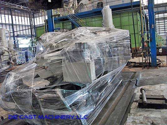 Detailed Pictures of Toshiba Cold Chamber Die Casting Machine DCMP-2907