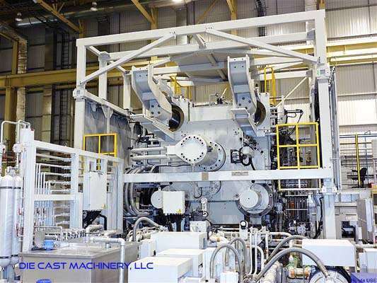 Detailed Pictures of Ube Cold Chamber Die Casting Machine DCMP-2967