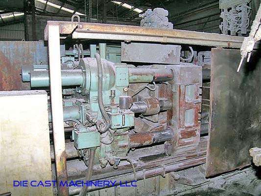 Detailed Pictures of Toshiba Cold Chamber Die Casting Machine DCMP-3011 Detailed Pictures of Toshiba Cold Chamber Die Casting Machine DCMP-3011