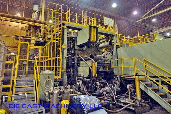 Detailed Pictures of Toshiba Cold Chamber Die Casting Machine DCMP-3021