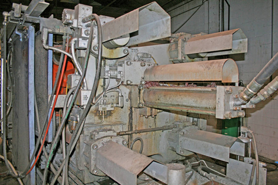 Detailed Pictures of Kux Machinery Cold Chamber Die Casting Machine DCMP-3026 Detailed Pictures of Kux Machinery Cold Chamber Die Casting Machine DCMP-3026