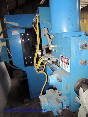 Detailed Pictures of National Cold Chamber Die Casting Machine DCMP-3031 Detailed Pictures of National Cold Chamber Die Casting Machine DCMP-3031