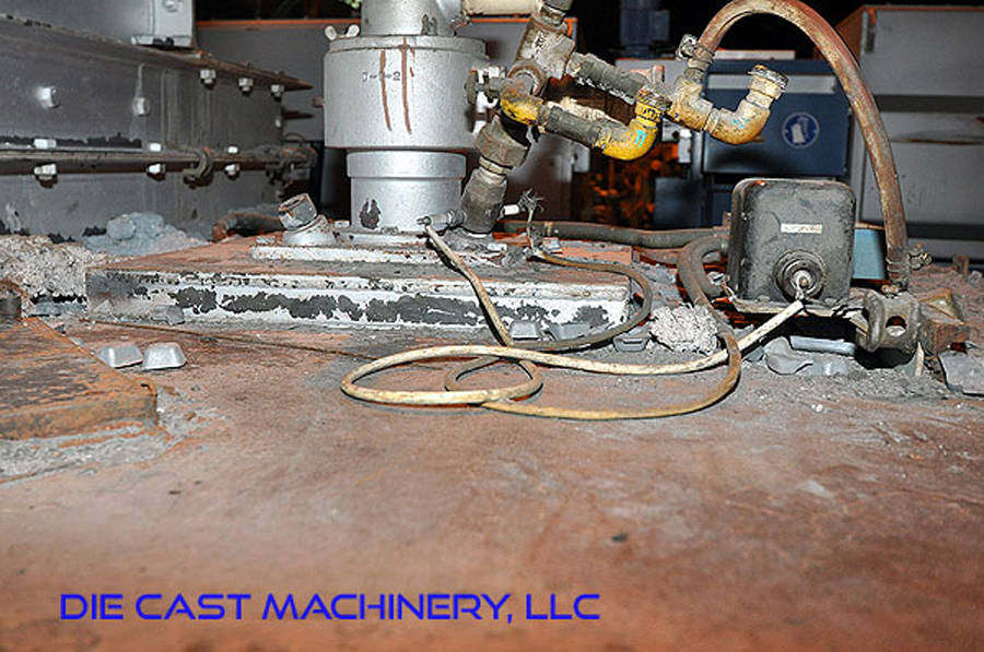 Detailed Pictures of Homel Stack Melting & Holding Furnace DCMP-3083