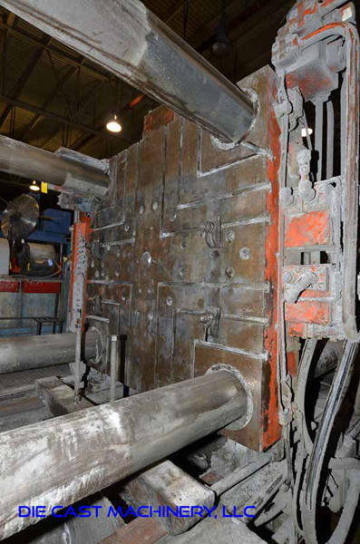 Detailed Pictures of HPM Cold Chamber Die Casting Machine DCMP-3128