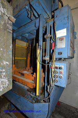 Picture of Metal Mechanics 50 Four Column (Post) Vertical Hydraulic Die Casting Trim Press For_Sale DCMP-3150