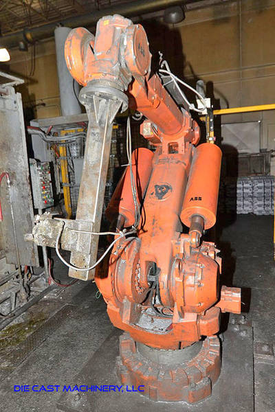 Picture of ABB IRB 6400 Six Axis Foundry Rated Industrial Robot with Extractor Package/Gripper for Extracting Die Castings For_Sale DCMP-3212