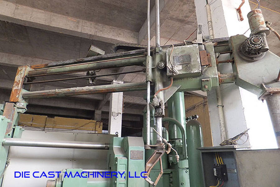 Detailed Pictures of Italpresse Cold Chamber Die Casting Machine DCMP-3261