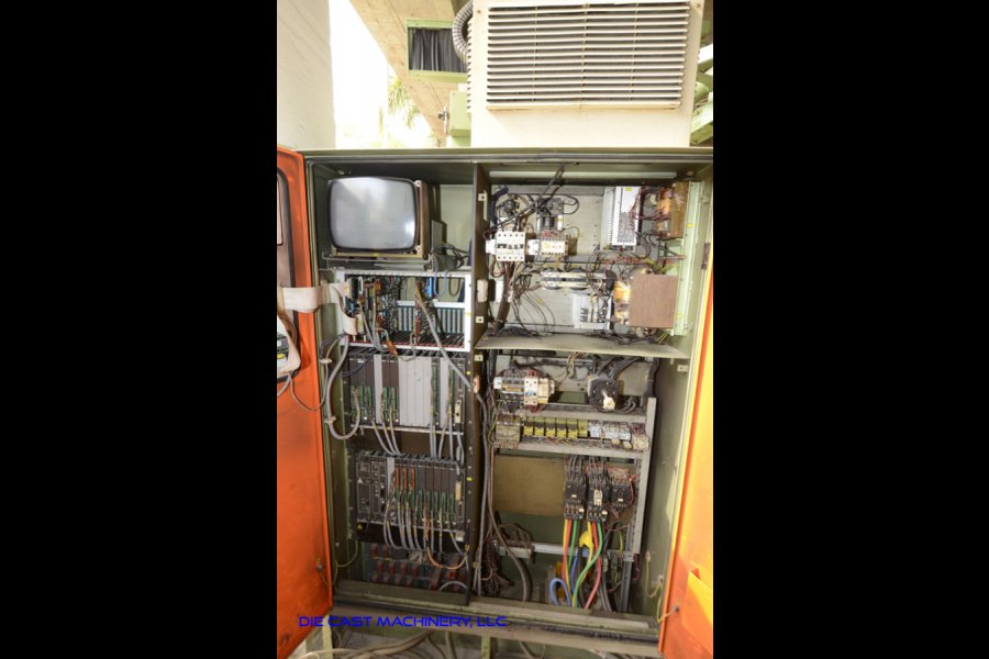 Detailed Pictures of Buhler Cold Chamber Die Casting Machine DCMP-3265