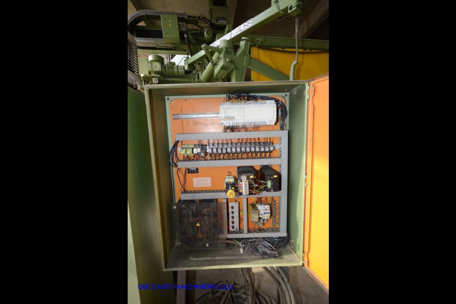 Detailed Pictures of Buhler Cold Chamber Die Casting Machine DCMP-3265