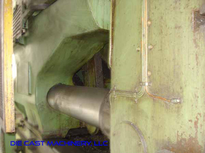 Detailed Pictures of Italpresse Cold Chamber Die Casting Machine DCMP-3292