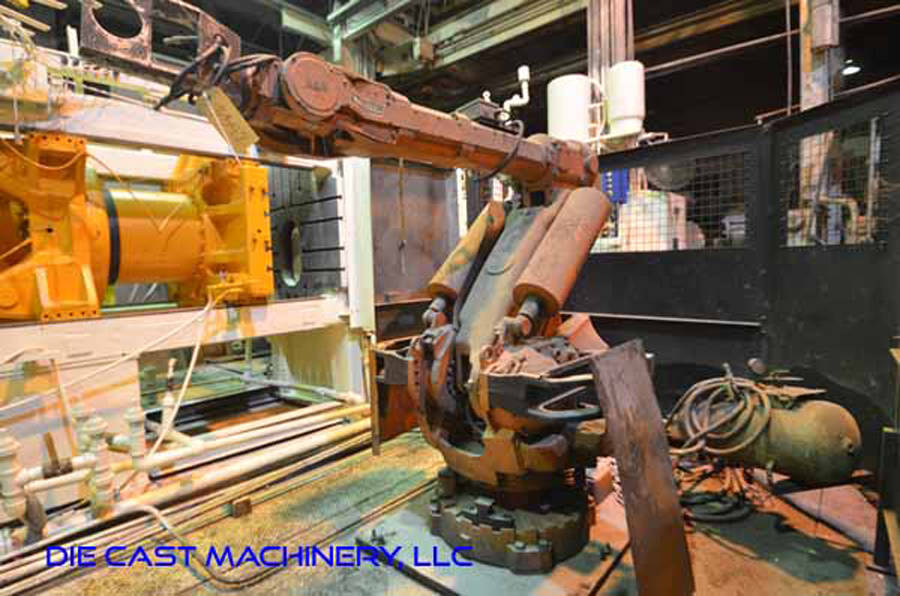 Picture of ABB IRB 6400 Six Axis Foundry Rated Industrial Robot with Extractor Package/Gripper for Extracting Die Castings For_Sale DCMP-3342
