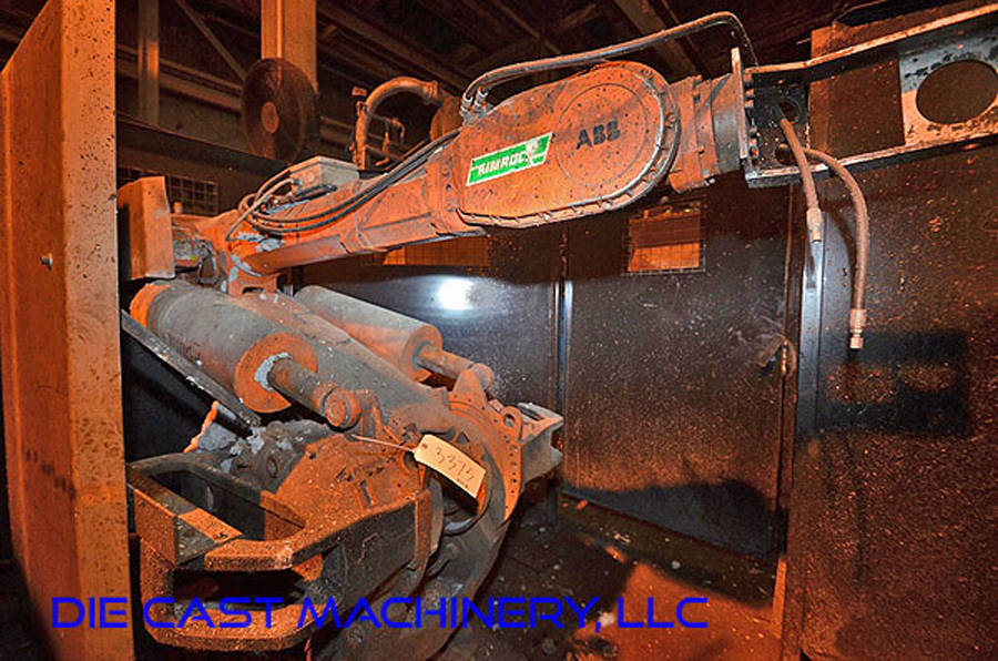 Picture of ABB IRB 6400 Six Axis Foundry Rated Industrial Robot with Extractor Package/Gripper for Extracting Die Castings For_Sale DCMP-3375
