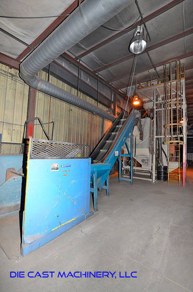 Detailed Pictures of Wheelabrator 3-Wheel Flow Through Shot Blast Machine DCMP-3399