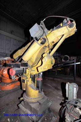 Picture of Fanuc Robotics Six Axis Foundry Rated Industrial Robot with Extractor Package/Gripper for Extracting Die Castings DCMP-3432