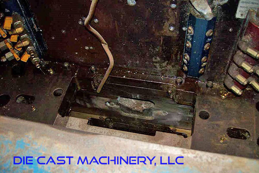 Picture of Techmire 66ZNT (6x6) Multi-slide Hot Chamber Miniature Zinc (Zamak) High Pressure Die Casting Machine For_Sale DCMP-3491
