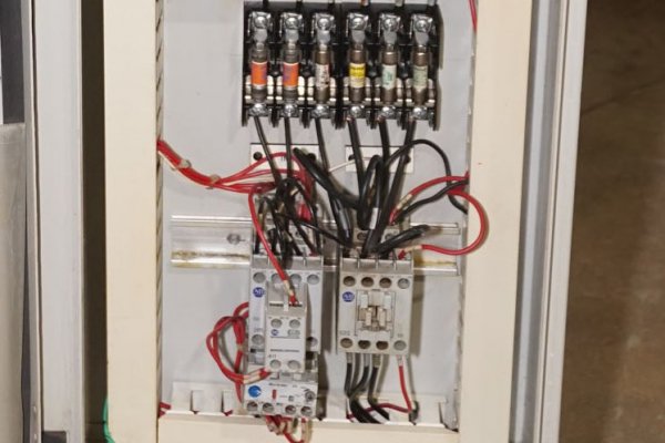 Detailed Pictures of Mokon Hot Oil Heater unit with Cooling Circuit DCMP-3522 Detailed Pictures of Mokon Hot Oil Heater unit with Cooling Circuit DCMP-3522