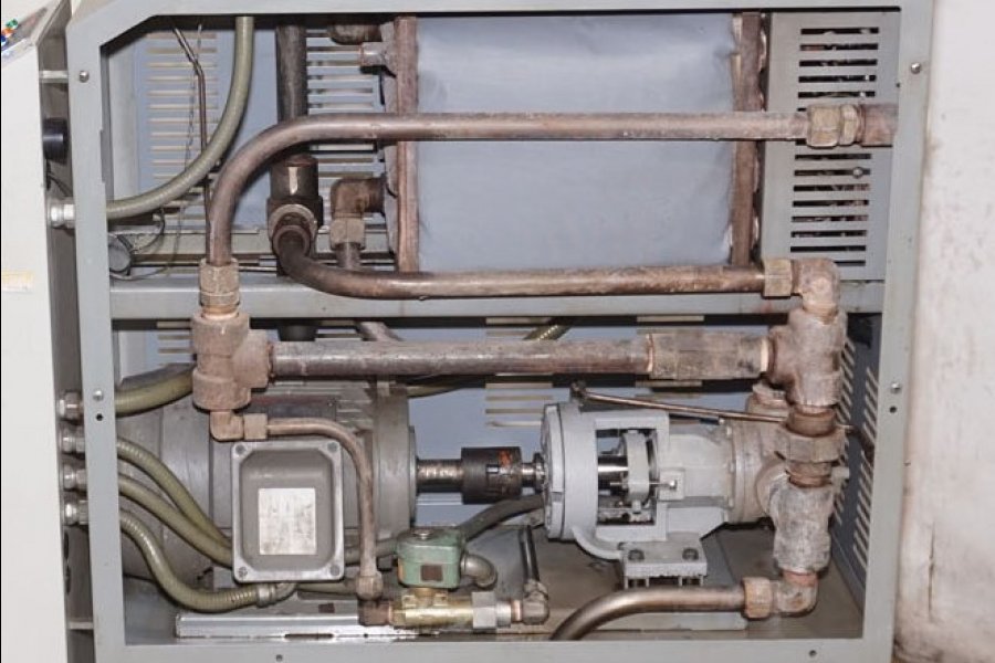 Detailed Pictures of Mokon Hot Oil Heater unit with Cooling Circuit DCMP-3522 Detailed Pictures of Mokon Hot Oil Heater unit with Cooling Circuit DCMP-3522