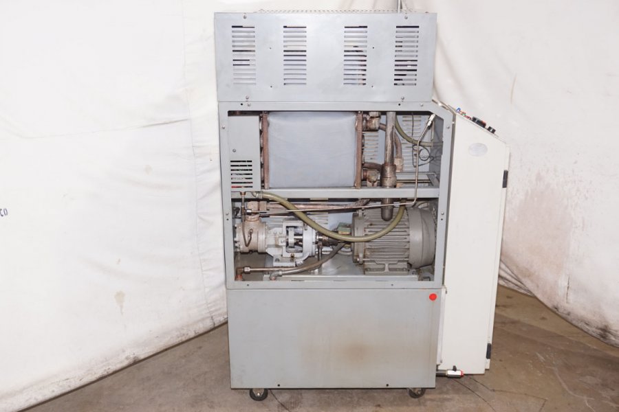 Detailed Pictures of Mokon Hot Oil Heater unit with Cooling Circuit DCMP-3522 Detailed Pictures of Mokon Hot Oil Heater unit with Cooling Circuit DCMP-3522