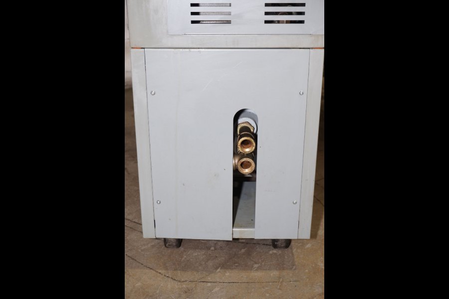 Detailed Pictures of Mokon Hot Oil Heater unit with Cooling Circuit DCMP-3522 Detailed Pictures of Mokon Hot Oil Heater unit with Cooling Circuit DCMP-3522