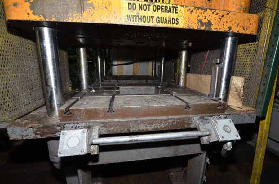Picture of Southern Engineering Model 35-T Vertical Die Cast Trimming Press For_Sale DCM-3556