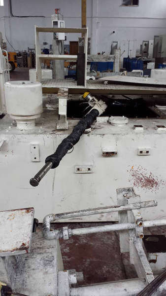 Detailed Pictures of Ube Squeeze Cast Die Casting Machine DCMP-3593 Detailed Pictures of Ube Squeeze Cast Die Casting Machine DCMP-3593