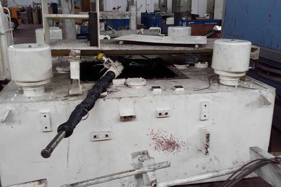 Picture of Model Ube VSC1250 DCMP-3593 Picture of Ube Vertical Cold Chamber Aluminum High Pressure Squeeze Cast or Semi-Solid Die Casting Machine DCMP-3593