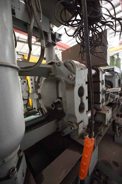 Detailed Pictures of Toyo Machinery Cold Chamber Die Casting Machine DCMP-3616