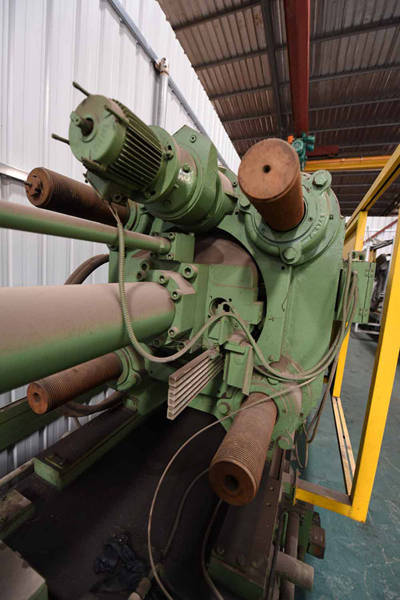 Detailed Pictures of Idra Cold Chamber Die Casting Machine DCMP-3617