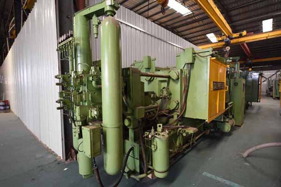 Detailed Pictures of Italpresse Cold Chamber Die Casting Machine DCMP-3618