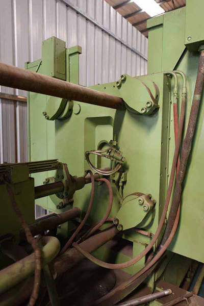 Detailed Pictures of Italpresse Cold Chamber Die Casting Machine DCMP-3618